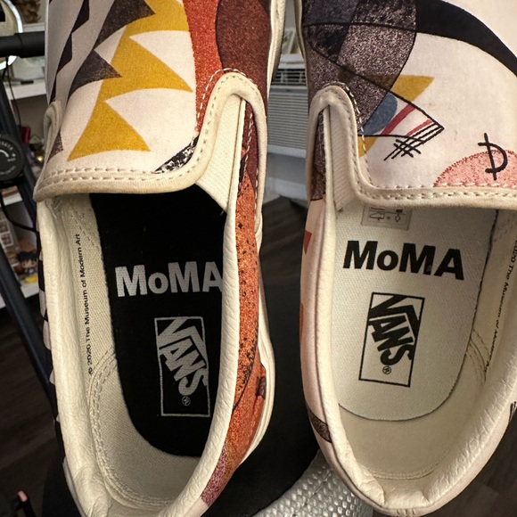 Vans Classic Slip On x MoMa “Vasily Kadinsky” - Picture 11 of 11